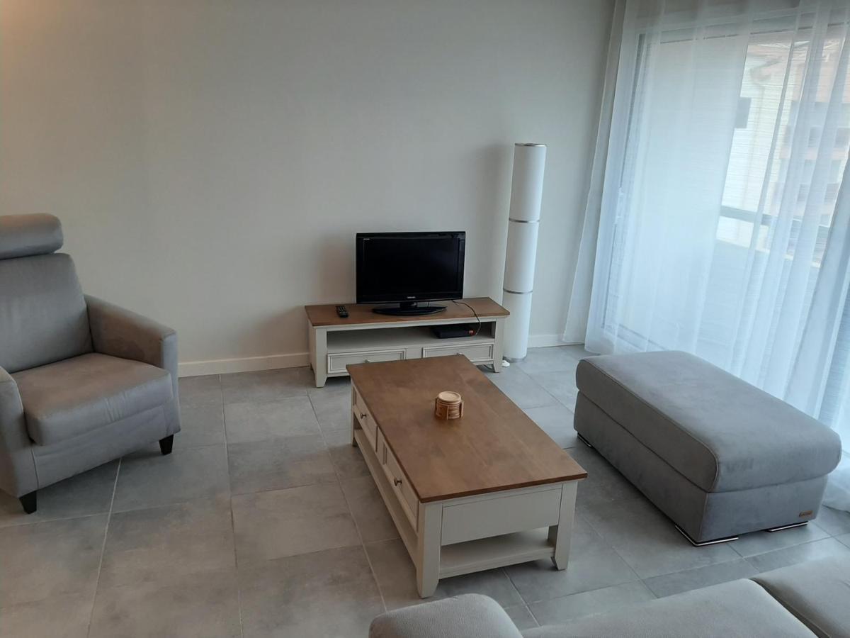 Appartement T3 Renove A 10 Min Du Centre-Ville Avec Balcon, Garage Et Wifi A Saint-Jean-De-Luz - Fr-1-239-584 Exterior foto